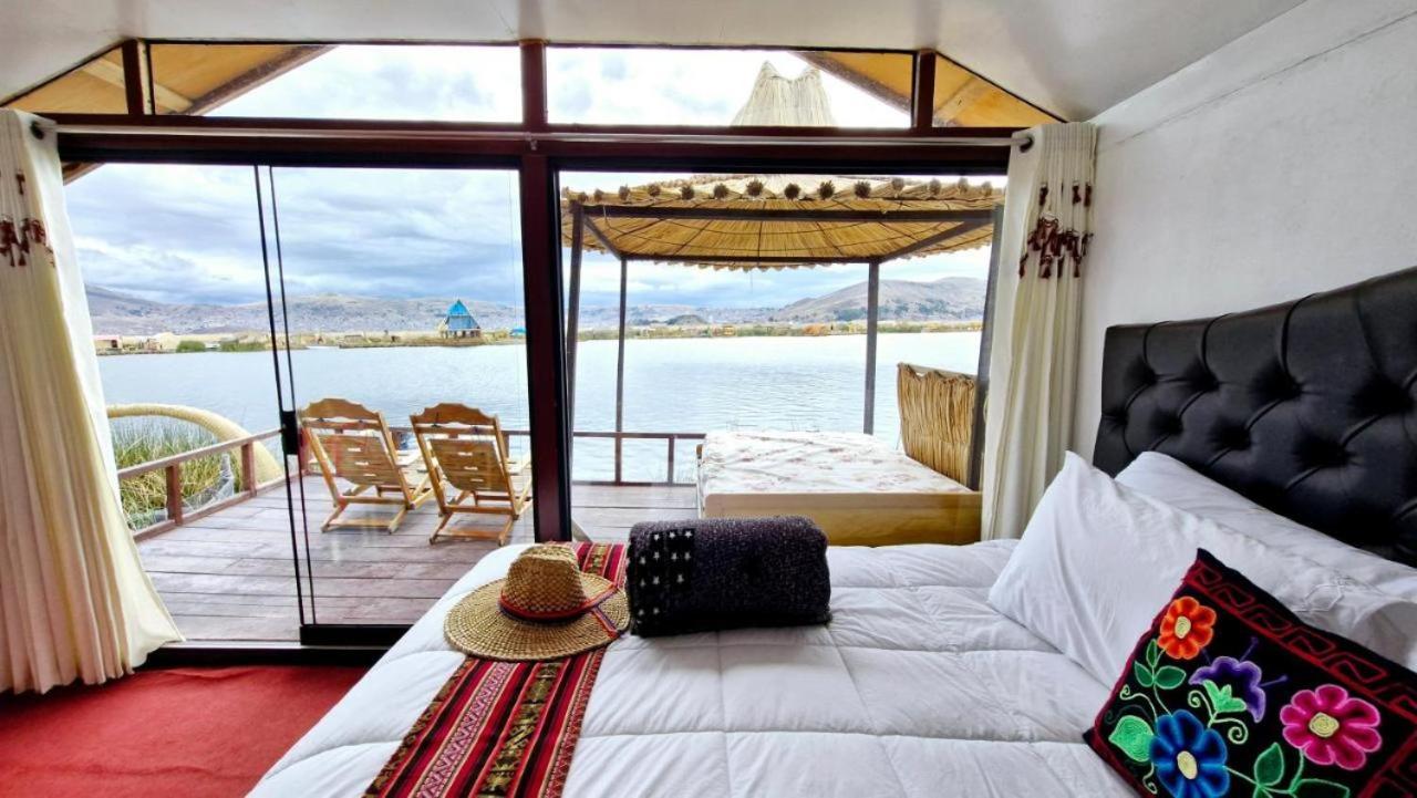 Uros Utasa Lodge Puno Exterior foto